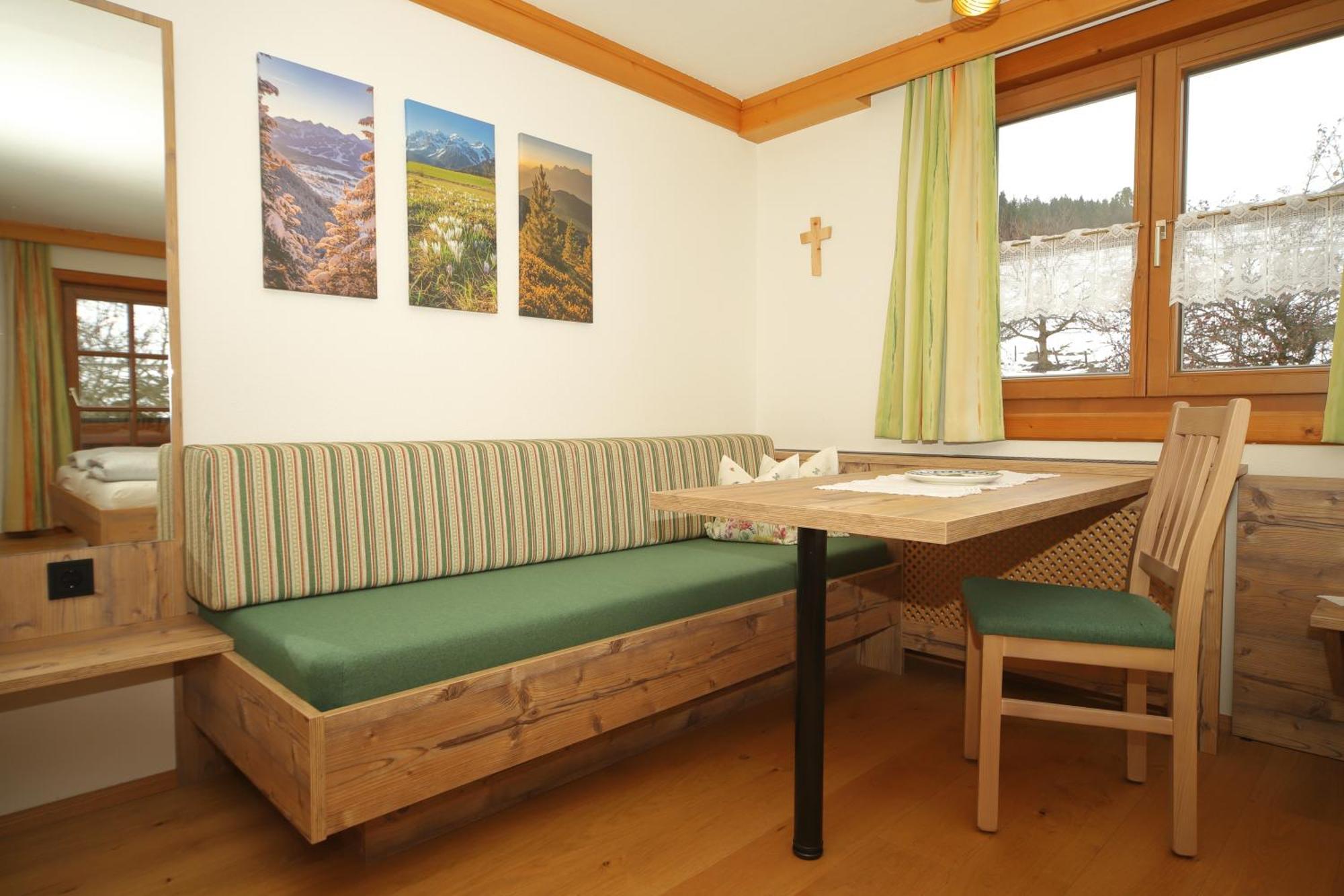 האוס Linarhof Apartment Urlaub Am Bio Bauernhof מראה חיצוני תמונה