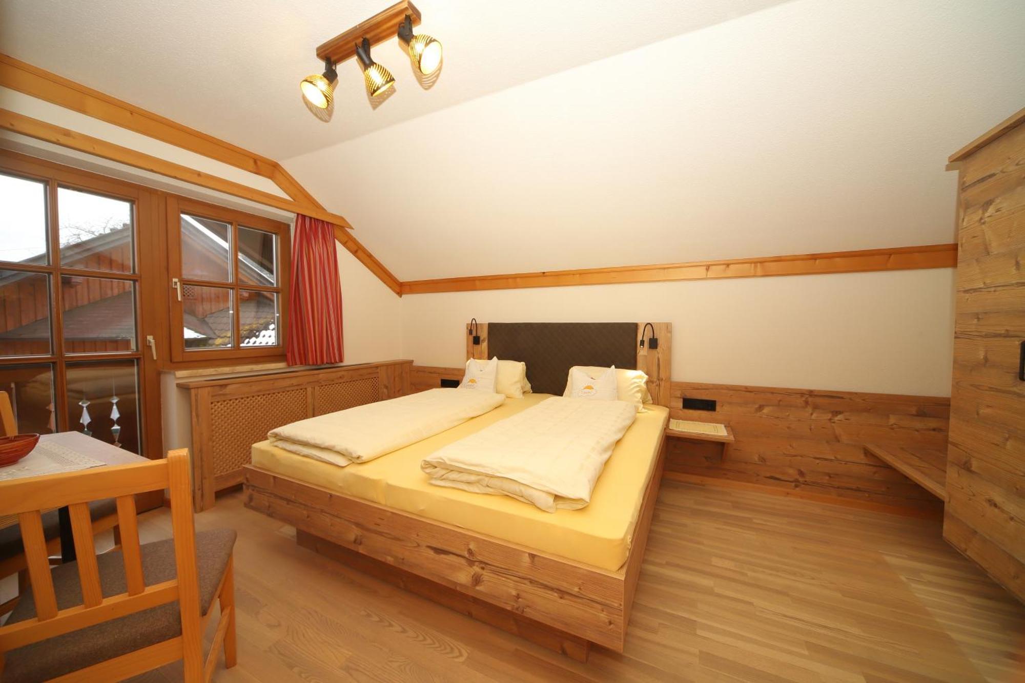 האוס Linarhof Apartment Urlaub Am Bio Bauernhof מראה חיצוני תמונה